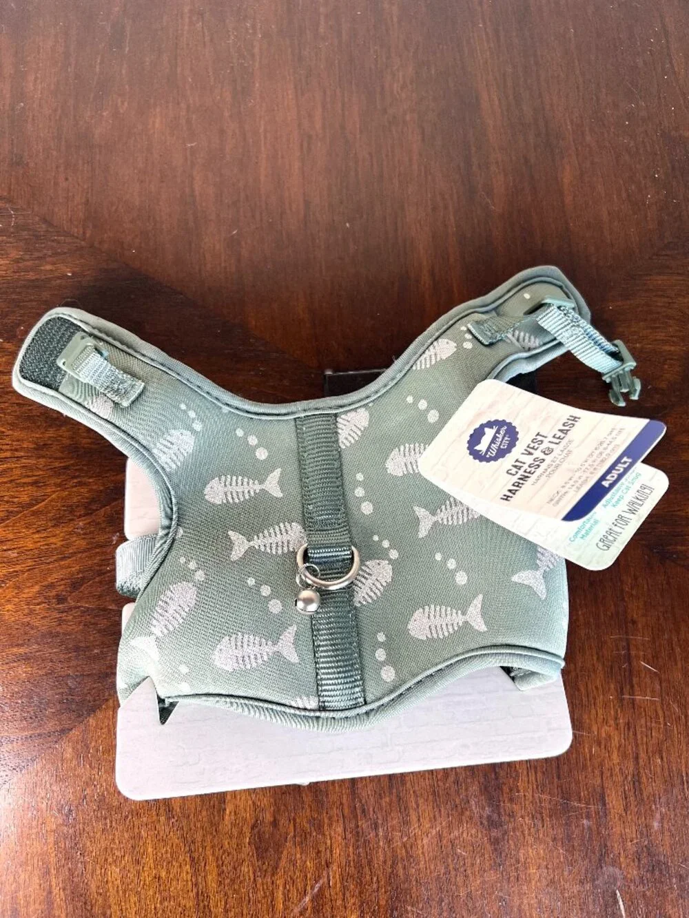 Whisker City Fish Foil Cat Harness and Leash Combo Set Adult Cat